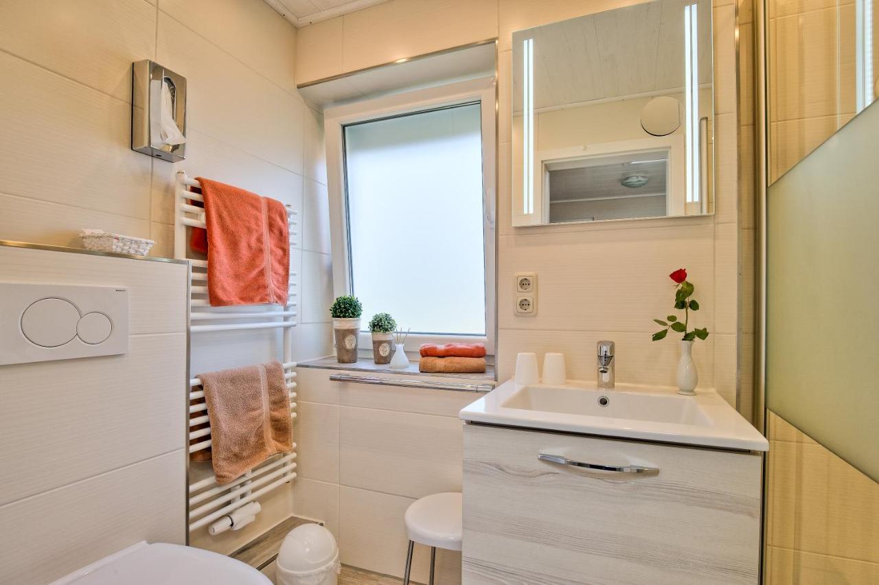 Hotel Peters Neuharlingersiel Dış mekan fotoğraf