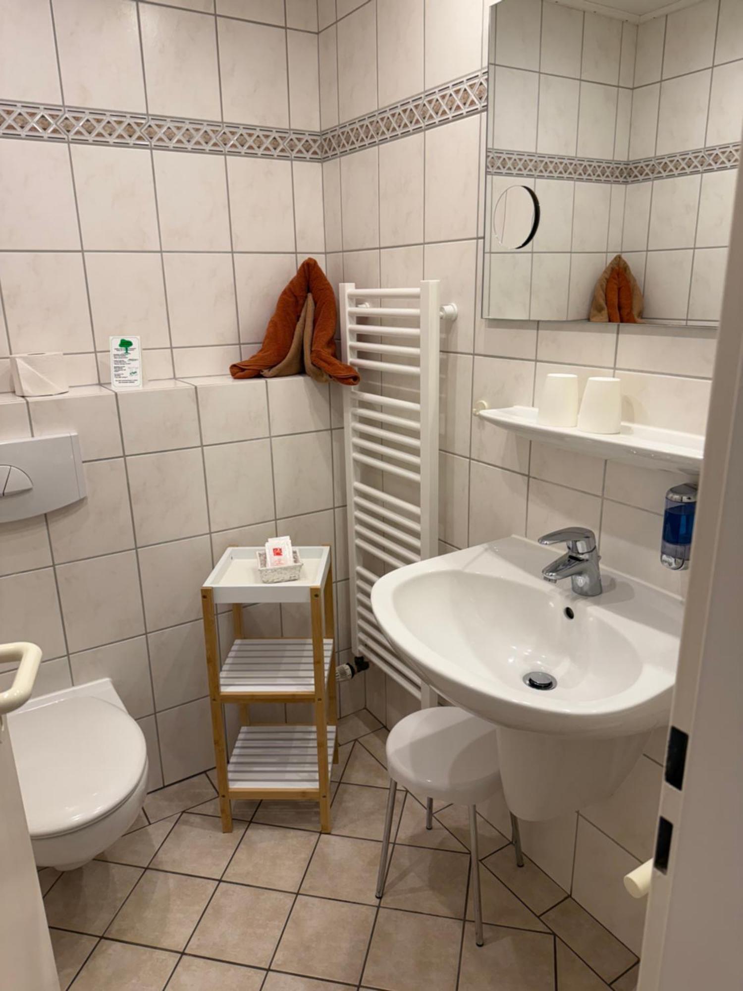Hotel Peters Neuharlingersiel Dış mekan fotoğraf